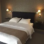 Hotel Dans Les Vignes Chamery