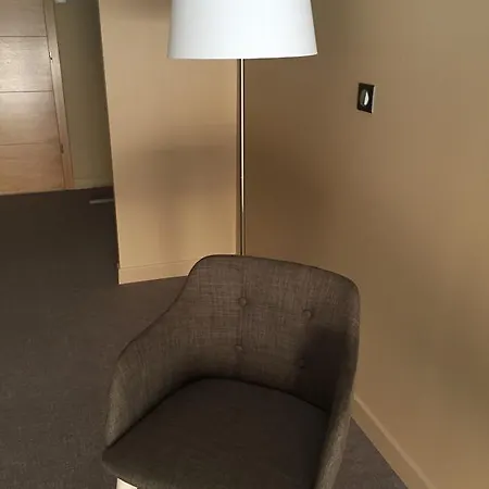 Hotel Dans Les Vignes Chamery