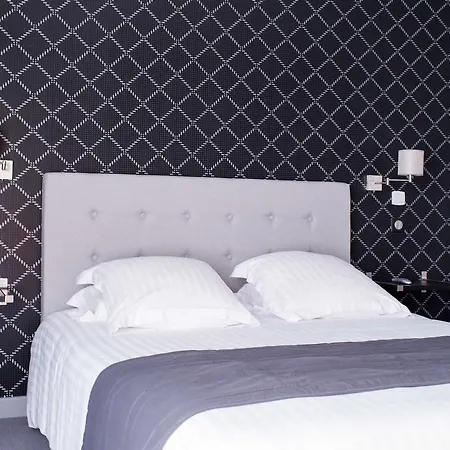 Hotel Dans Les Vignes