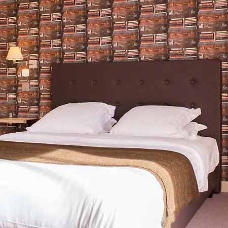 Dans Les Vignes Hotel