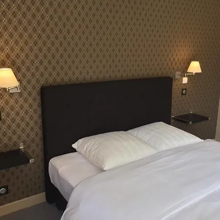 Dans Les Vignes * Chamery