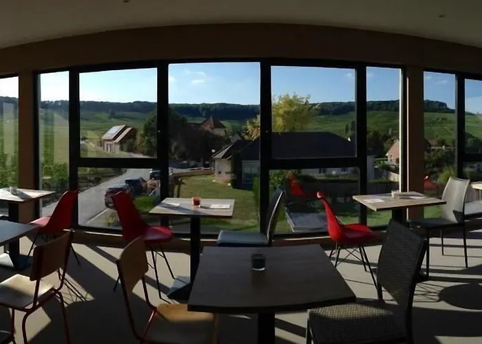 Dans Les Vignes Hotel Chamery