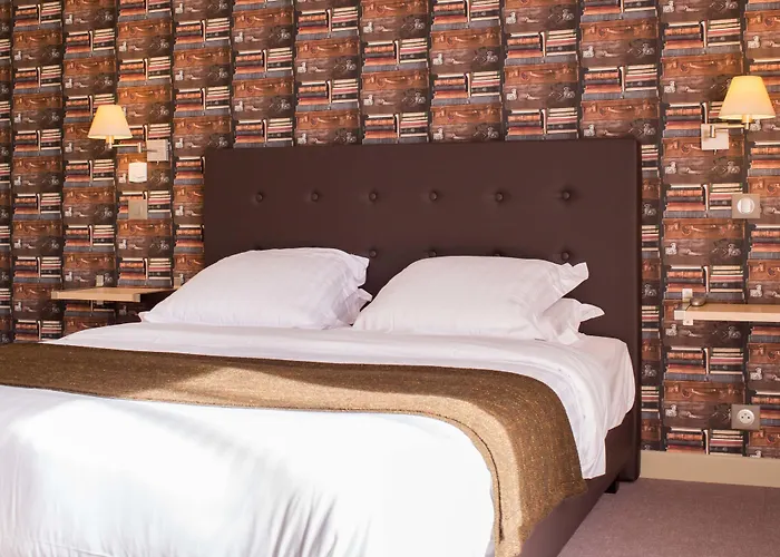 Dans Les Vignes * Chamery