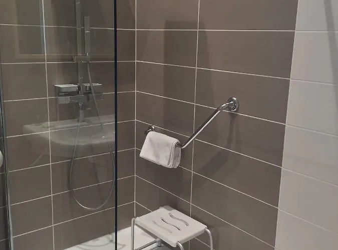 Dans Les Vignes Chamery